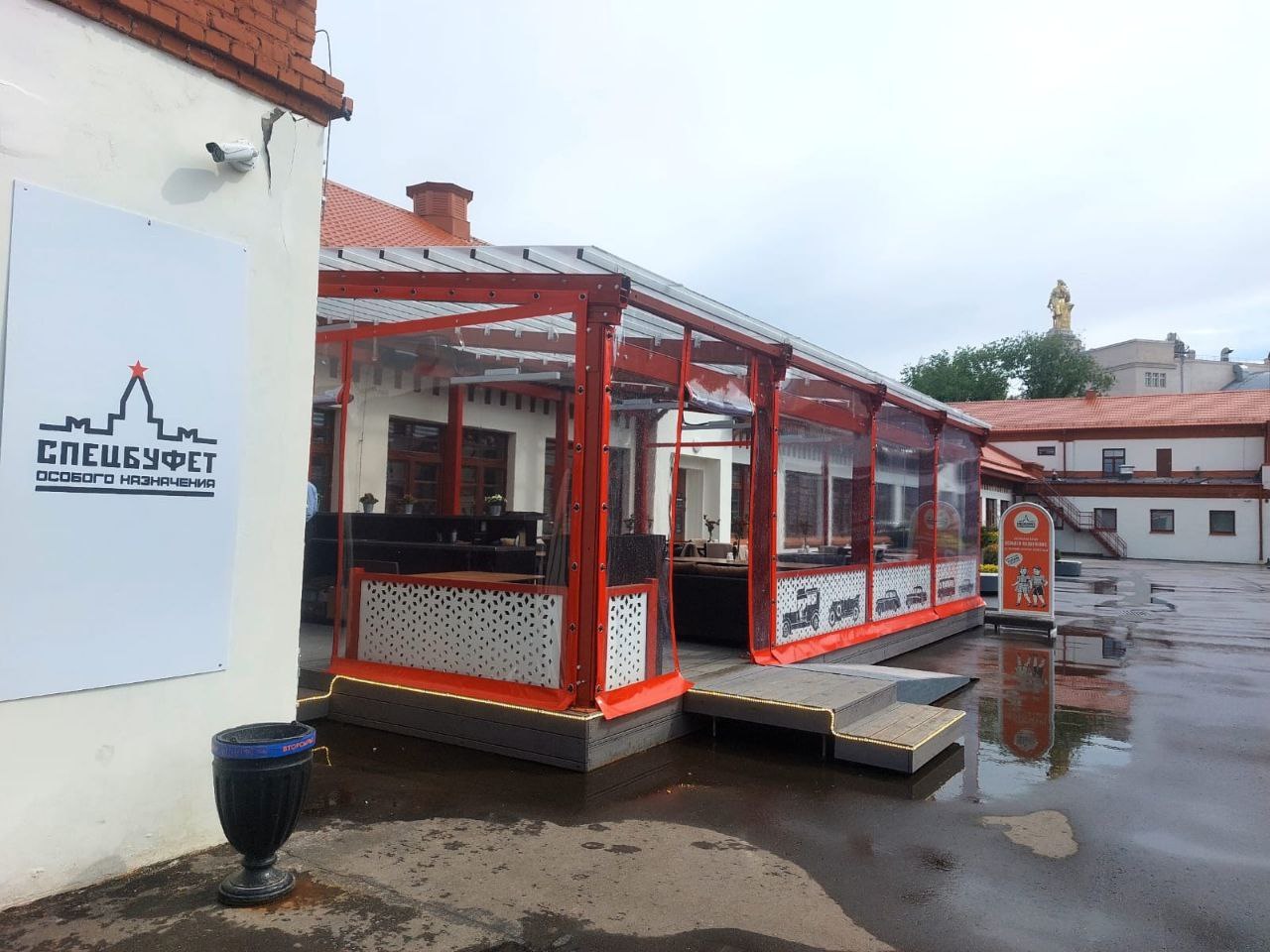 ПВХ шторы для летней террасы кафе в Олымском